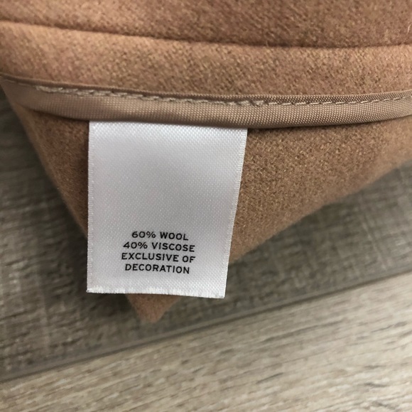 Halogen Size Small Wool Cape - Picture 2 of 7